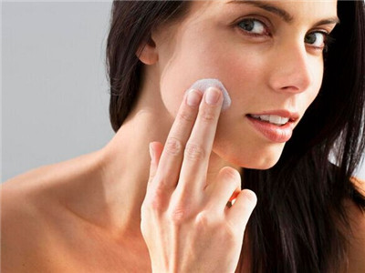 油性肌膚如何護理 謹記6個油性肌膚護理流程