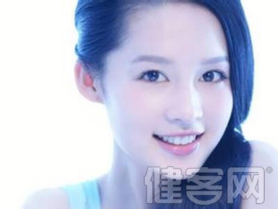 這位美女整了嗎？4招看出她是否整容