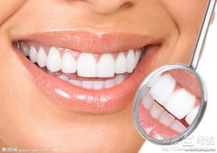如何快速有效的美白牙齒？