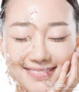 4招美白補水法改善干性皮膚