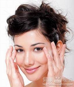 女性眼角的皺紋可以用哪一些方法去除掉